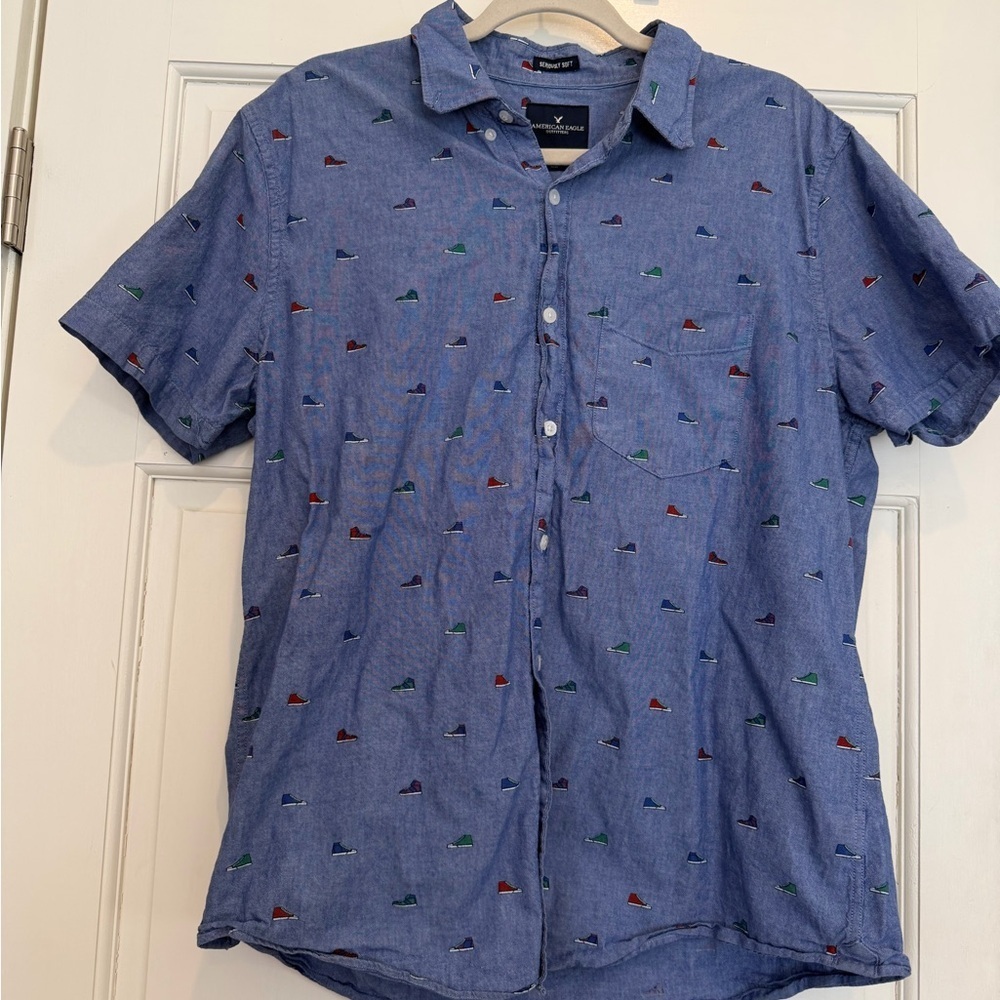 American Eagle Outfitters Blue Casual Button Down Shirt